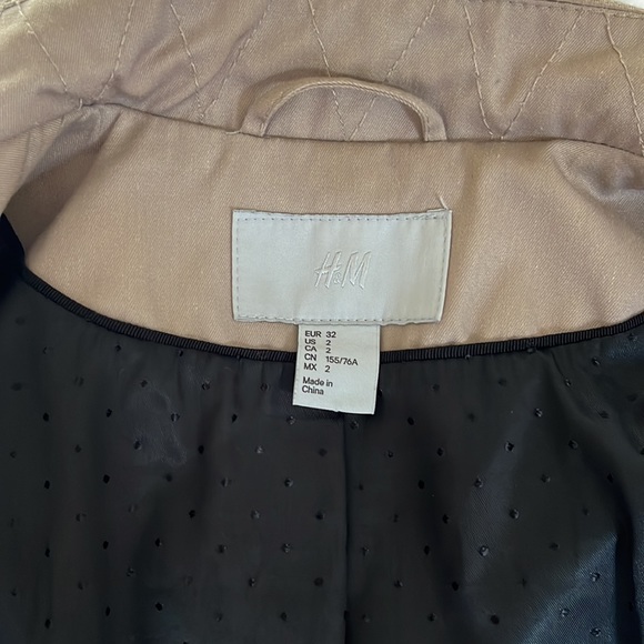 H&M Trench Coat - Picture 3 of 9